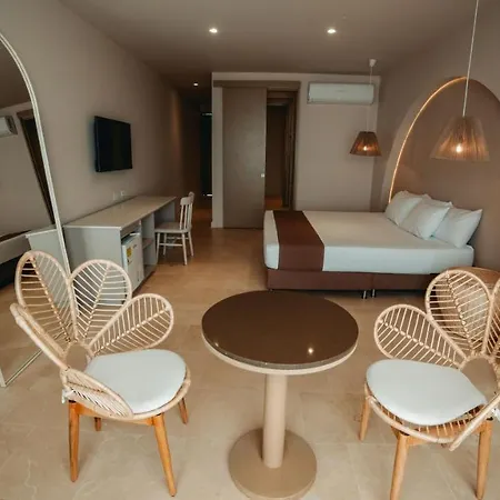 Loa Tolu By Bernalo Hotels Exterior photo